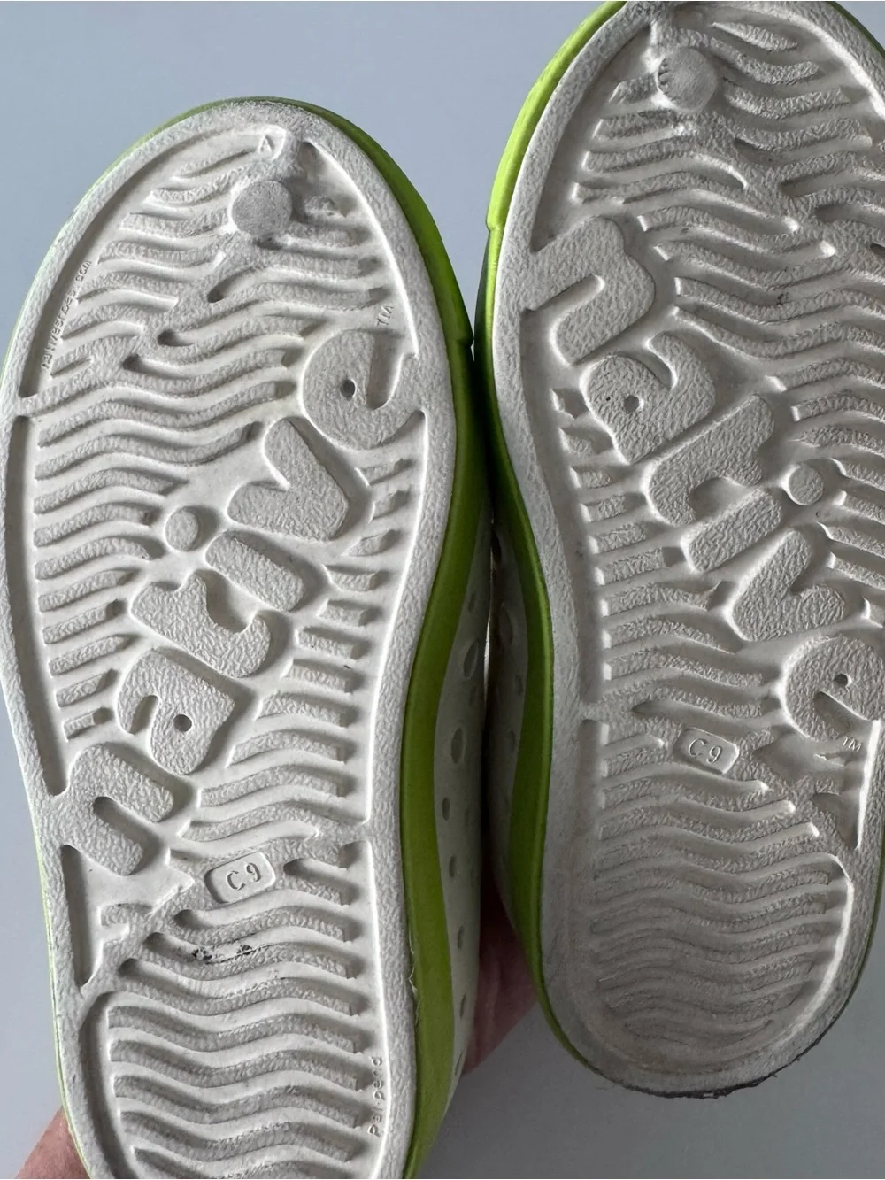 Native x Star Wars Jefferson Slip-On Shoes (Baby Yoda)